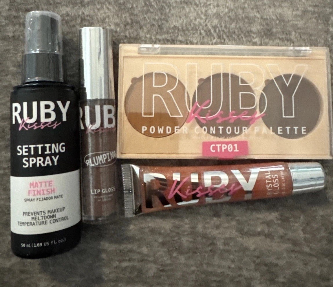 Ruby Kisses Makeup Lot – Setting Spray, Gloss, Plumping Lip Gloss & Contour