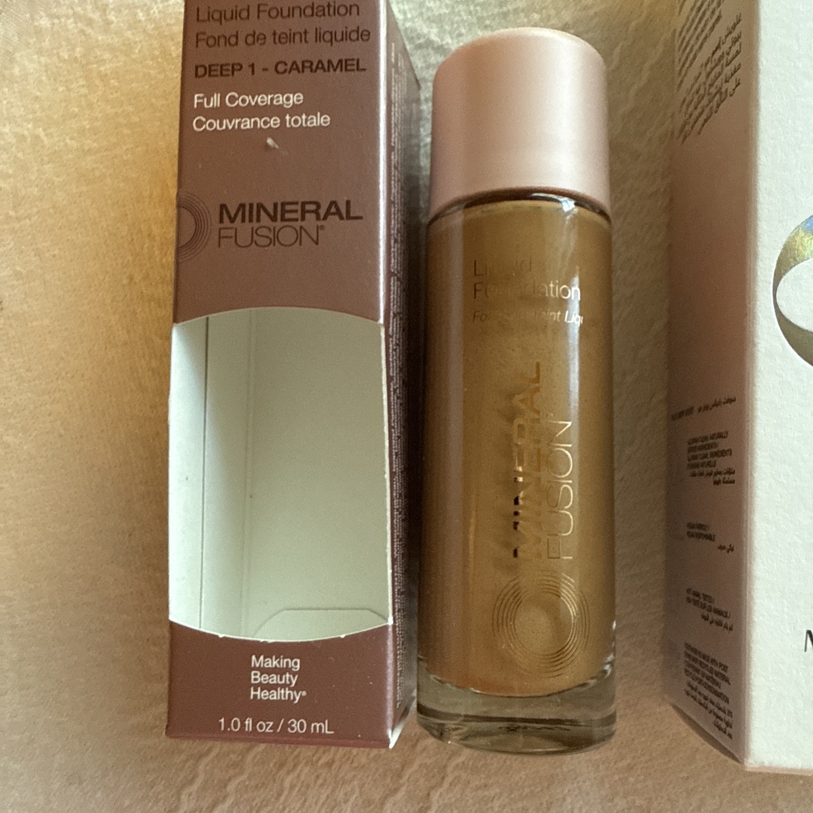 4 Pieces Lot HudaBeauty Skin Tint Bareminerals Foundation, Mineral Fusion
