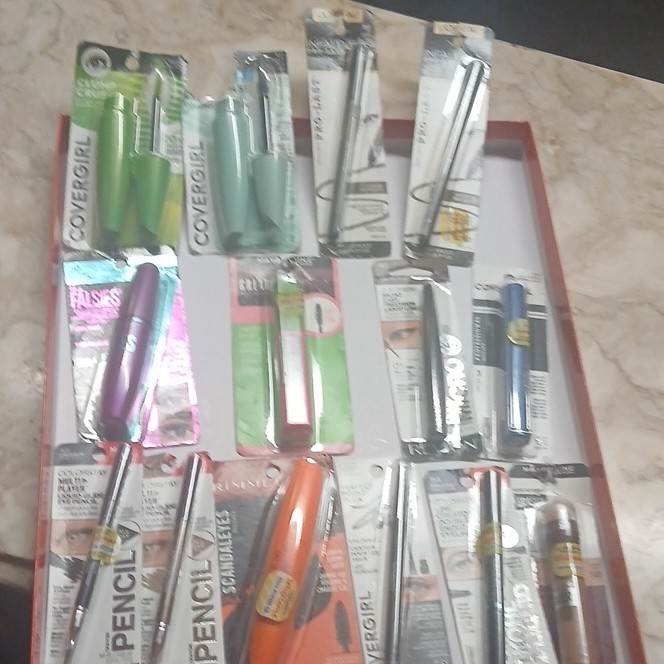 COVERGIRL, Maybelline, L’Oreal, Revlon, Rimmel Eye Makeup, Full Size Lot