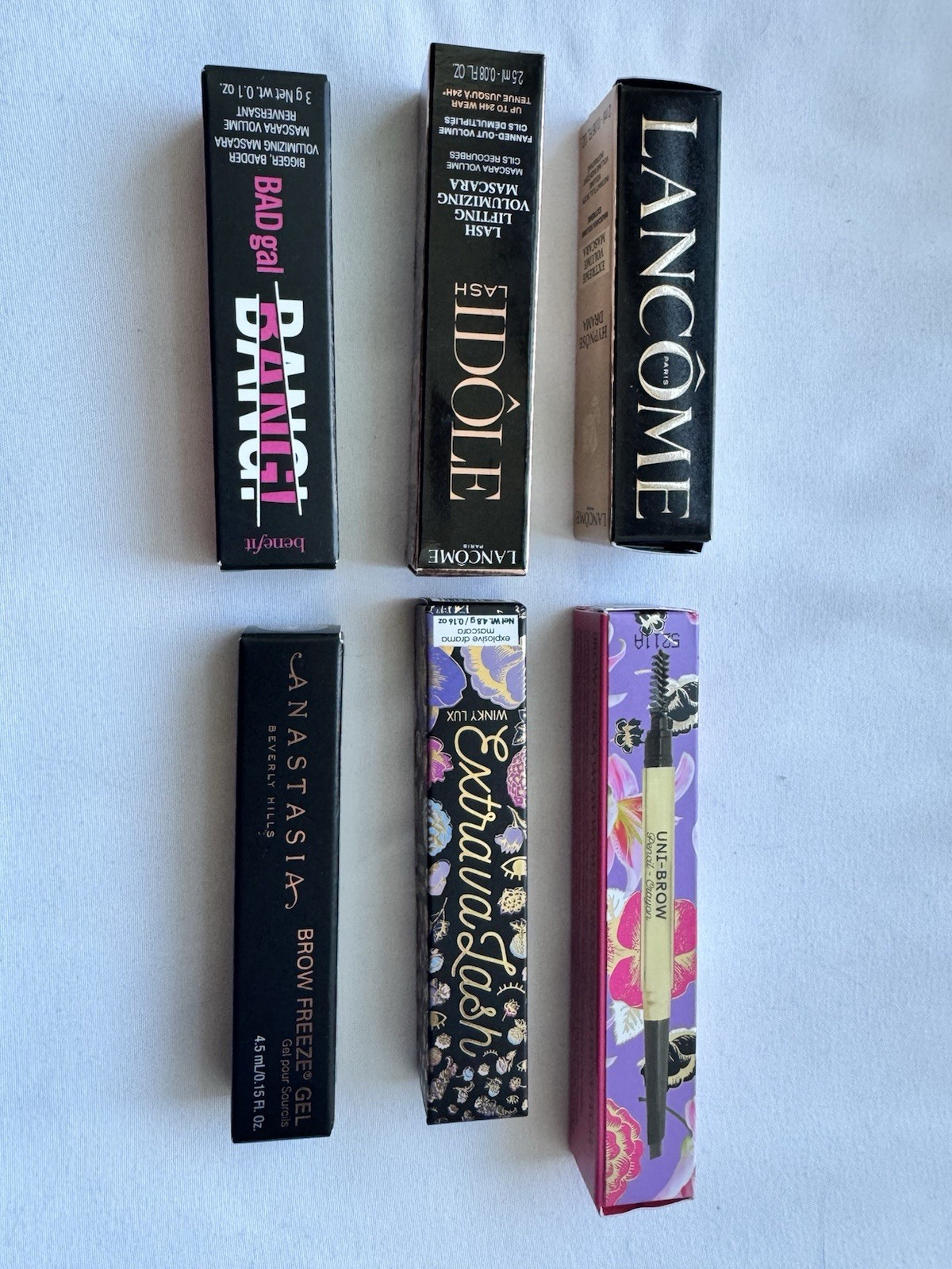 Lot 14 Sample, Full Size Makeup, Charcoal Space Bar, Eyelashes Travel Size NWB