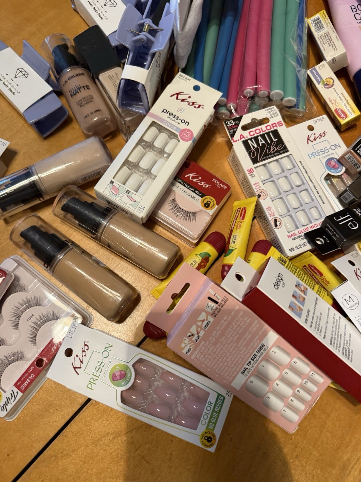 Bulk Makeup Lot, e.l.f., Kiss, L.A. ,COVERGIRL ,100pc all new resale