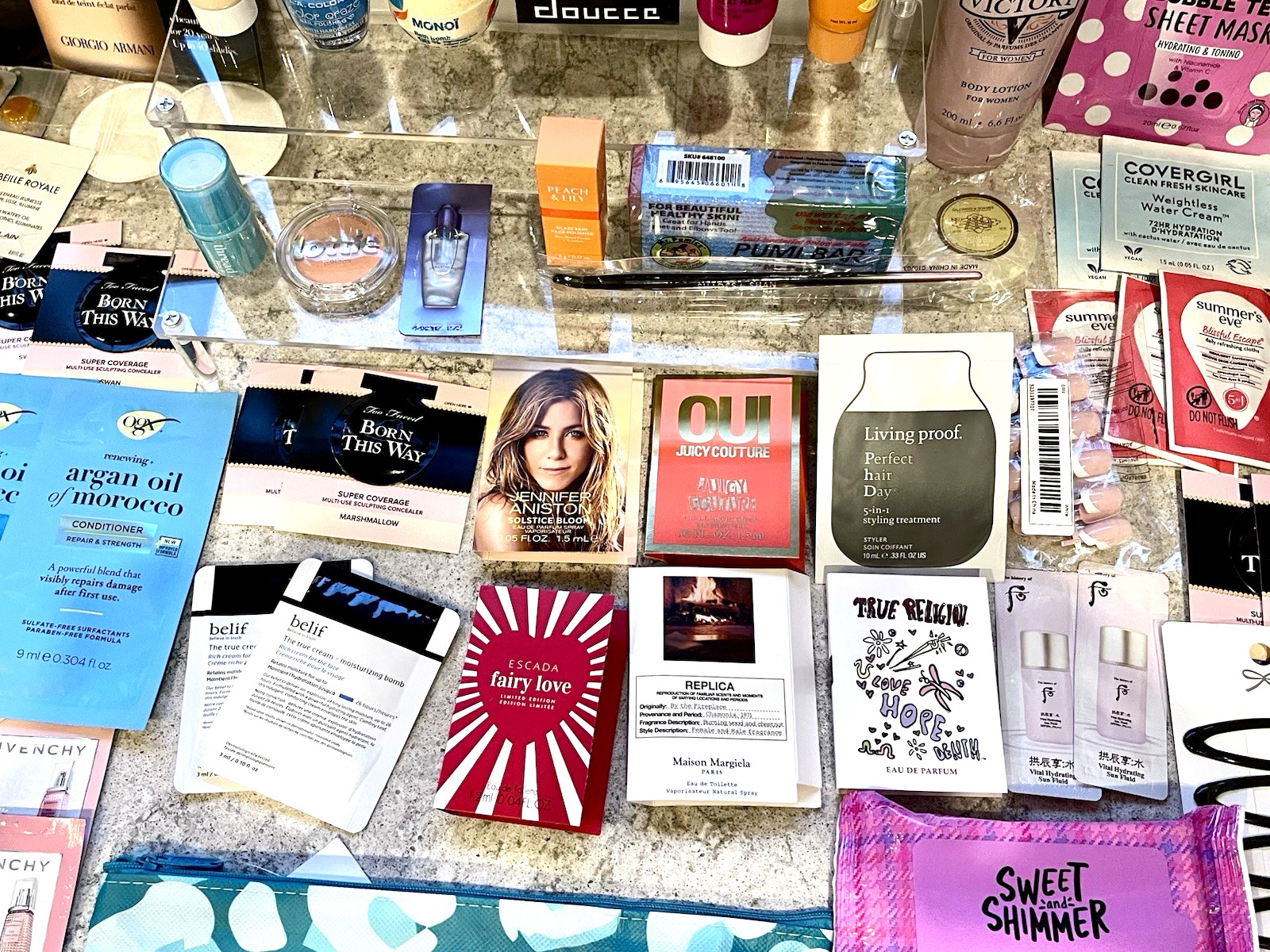 $300+ and over 100 items Beauty Bundle U Get All Shown + MORE!- MUST C All Pics!