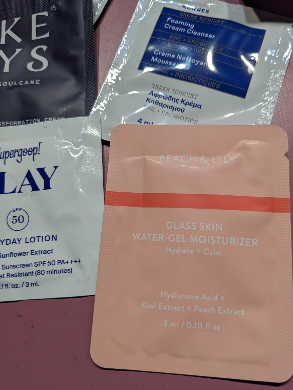 30 Piece Gift Bag Mixed Lot (7) Fragrance, Face Serums, Moisturizer, Exuviance