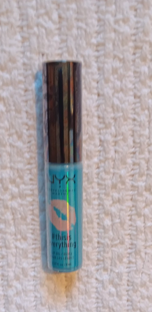 NYX Professional Makeup Lot Deep Golden Concealer Red Butter Gloss Clear Gloss