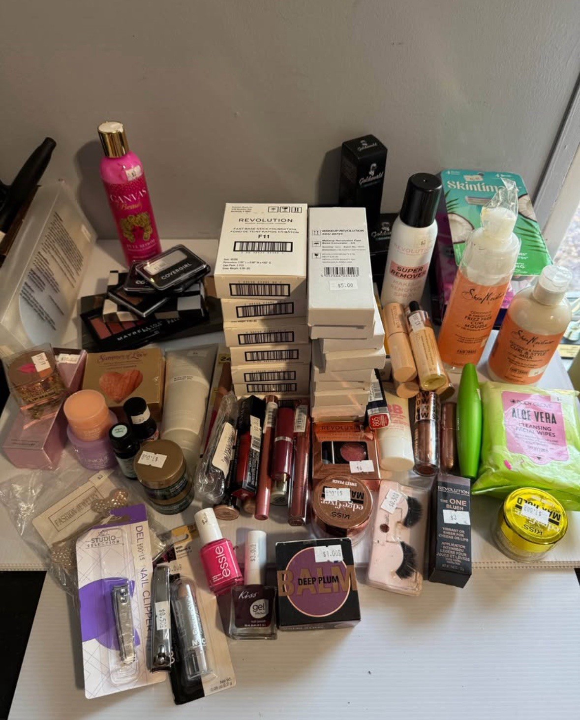 81 Piece Reseller Makeup Cosmetic Bundle Mixed Lot NEW Revolution Maybelline