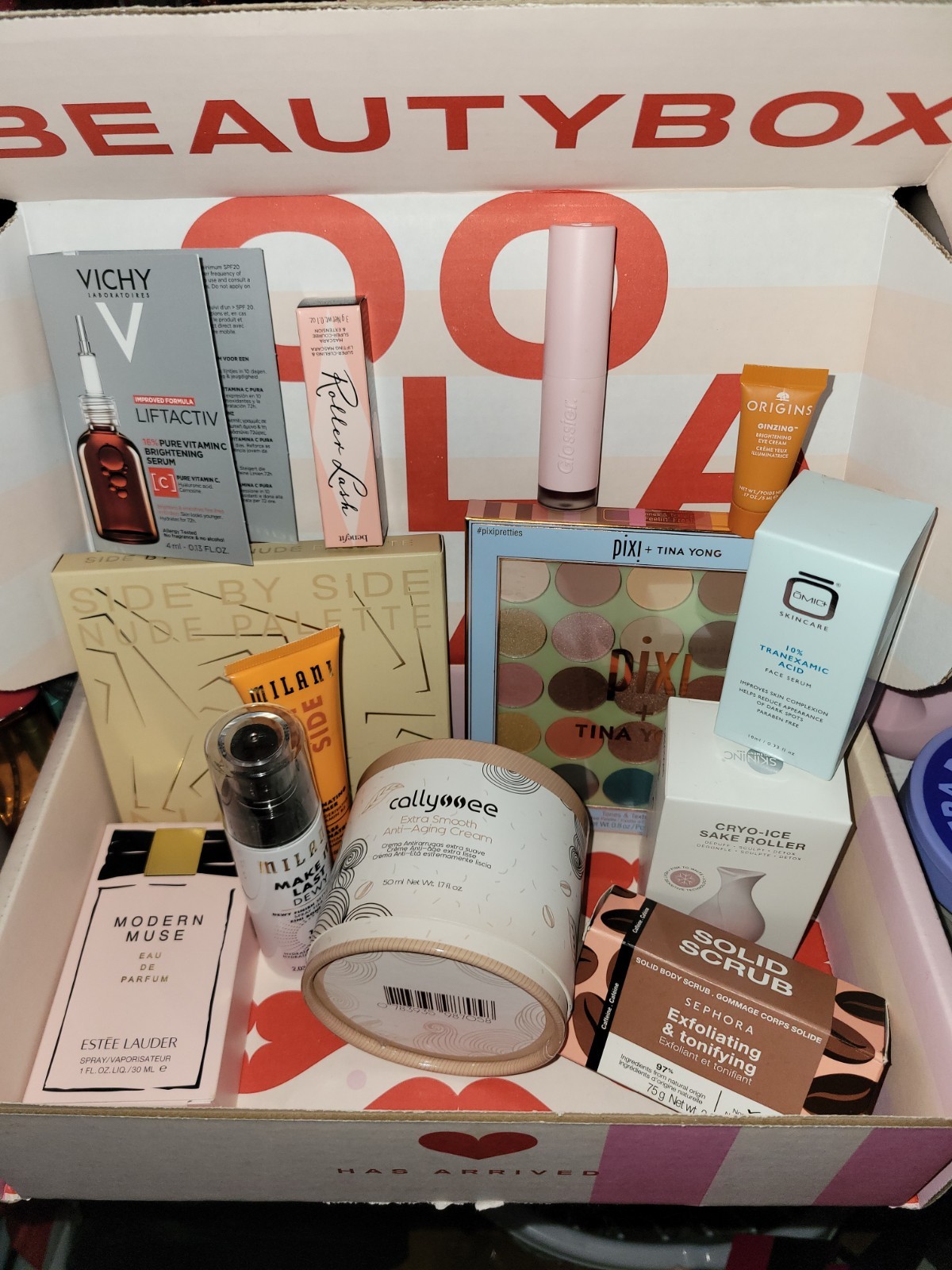 Get Up and Glow Beauty Box- 13 piece curated collection!