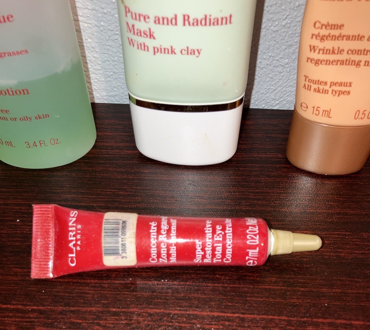 13pc Designer Beauty Lot: Clarins Skincare, Laura Mercier, Armani, Bobbi Brown