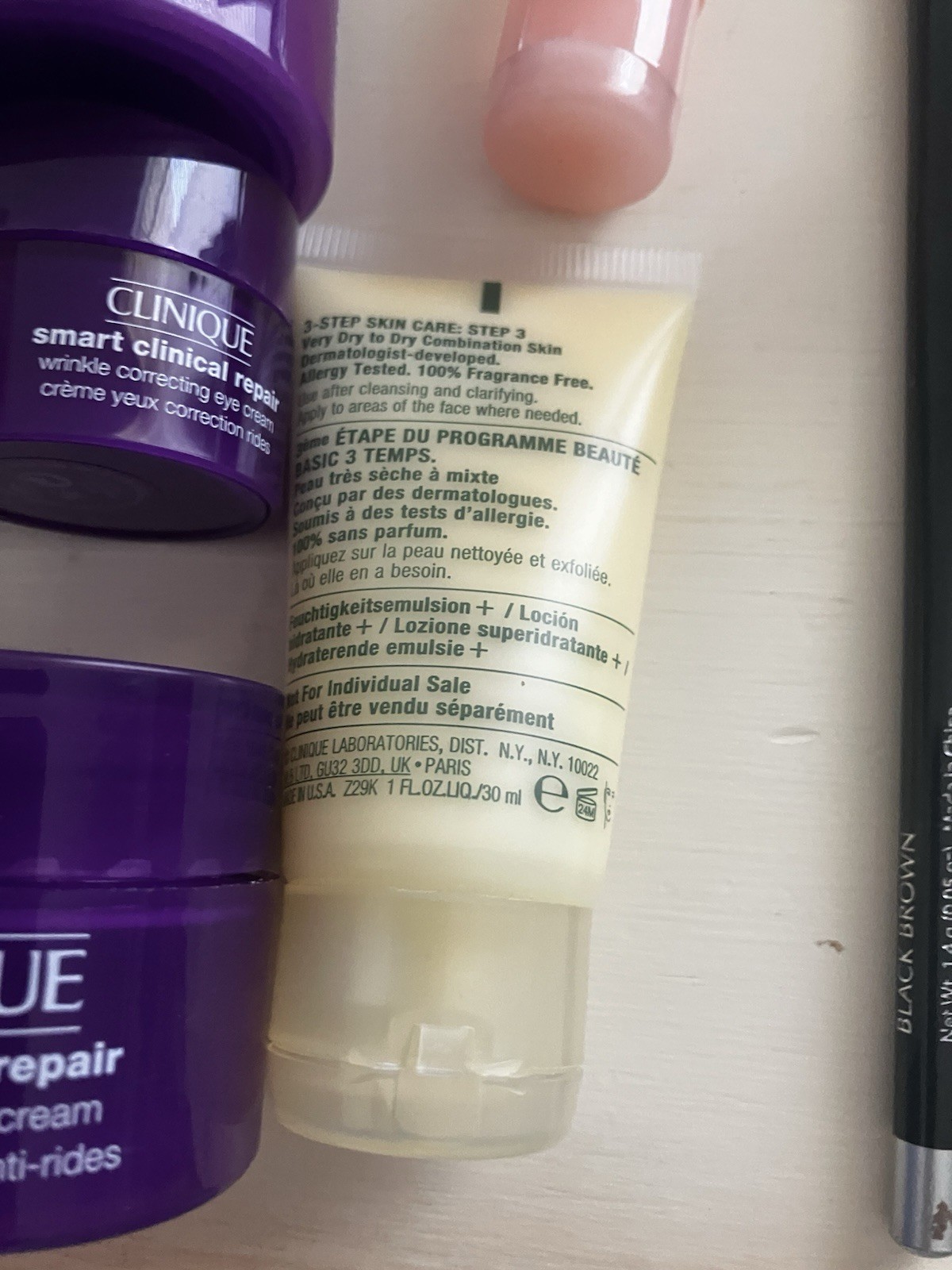 Clinique Beauty Lot (20+ New Clinique items) + few bonus brands added on