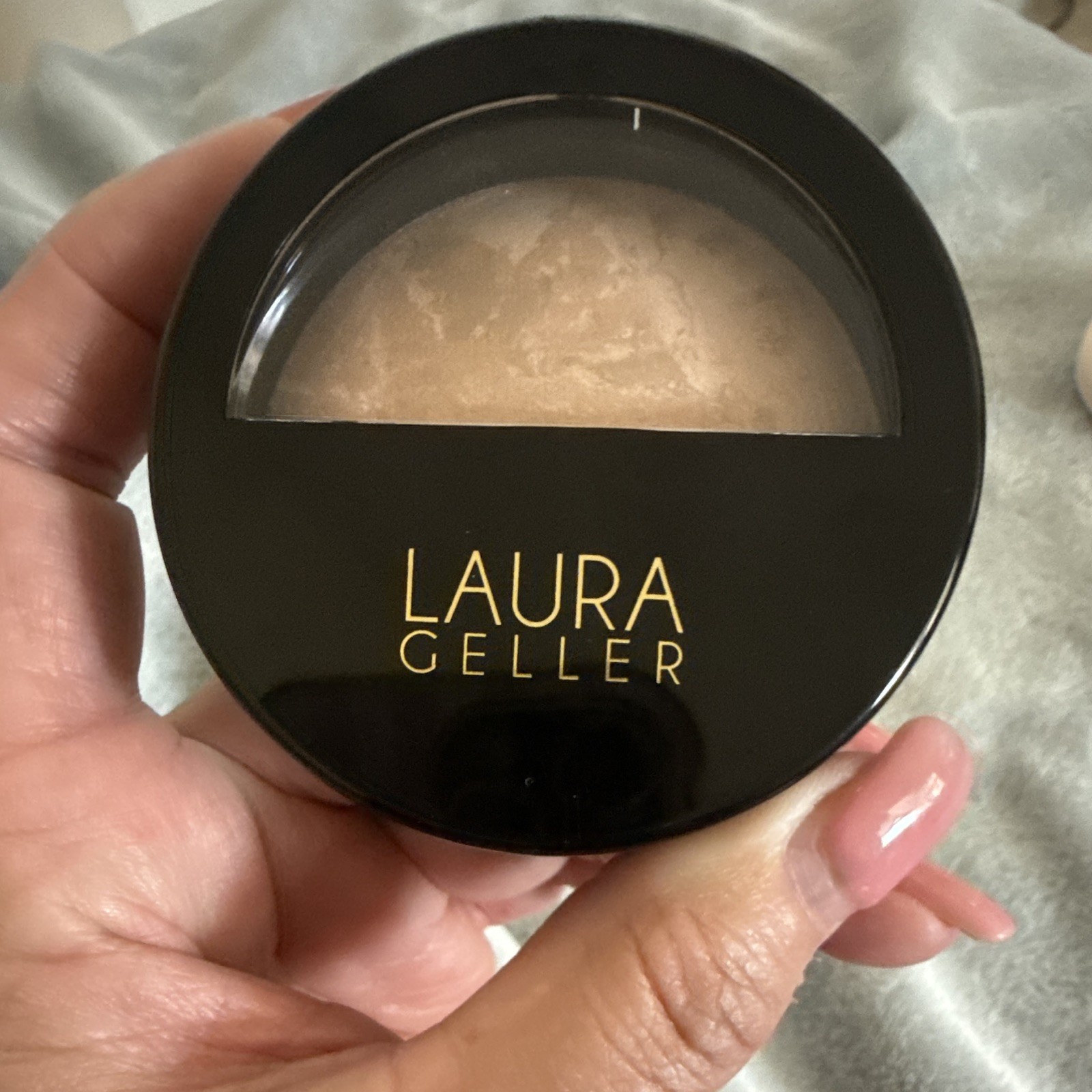 Mixed Brands Travel Size Powder Lot: P.Louise Petal + Laura Geller Light + Dibs