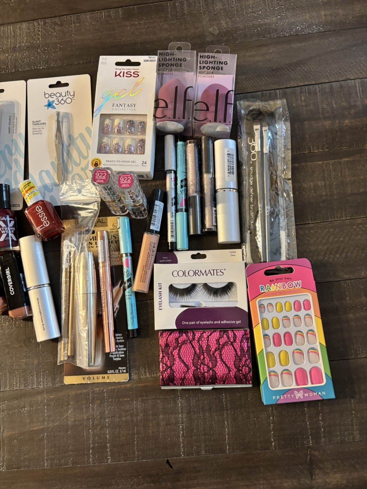 25 Assorted Full Size Mixed Makeup & Beauty Lot- As seen in photos- Box 609
