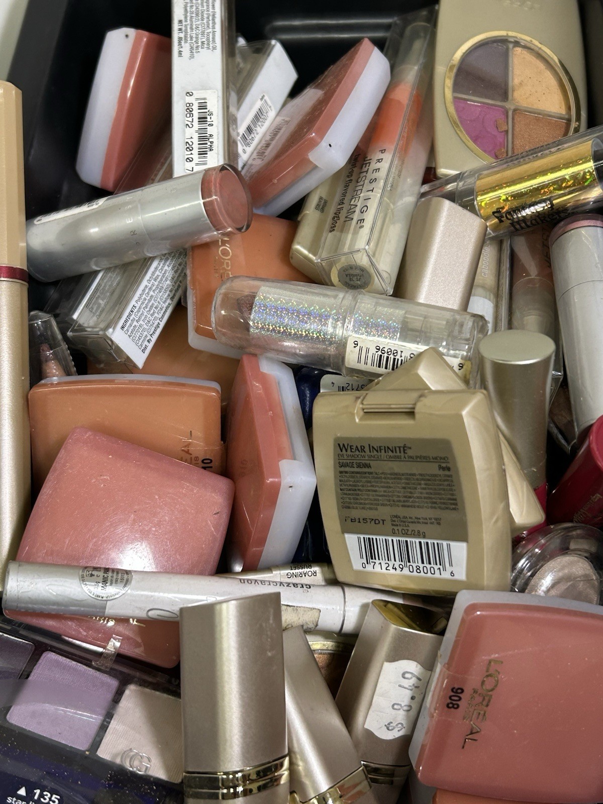 Beauty Name Brand Makeup Mixed Lot 20 Items REVLON-MAYBELLINE-L’Oréal NEW SEALED