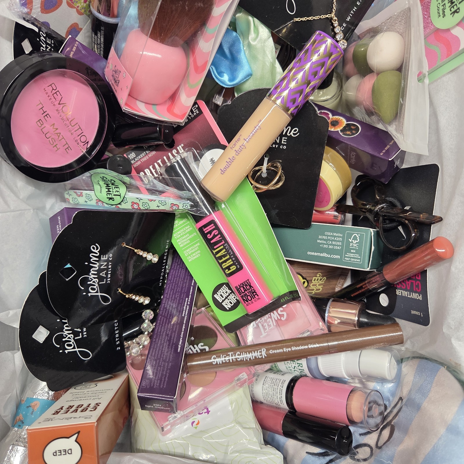 Huge Makeup Lot New Bundle High-end Cosmetics Beauty Jewelry 24 Pcs