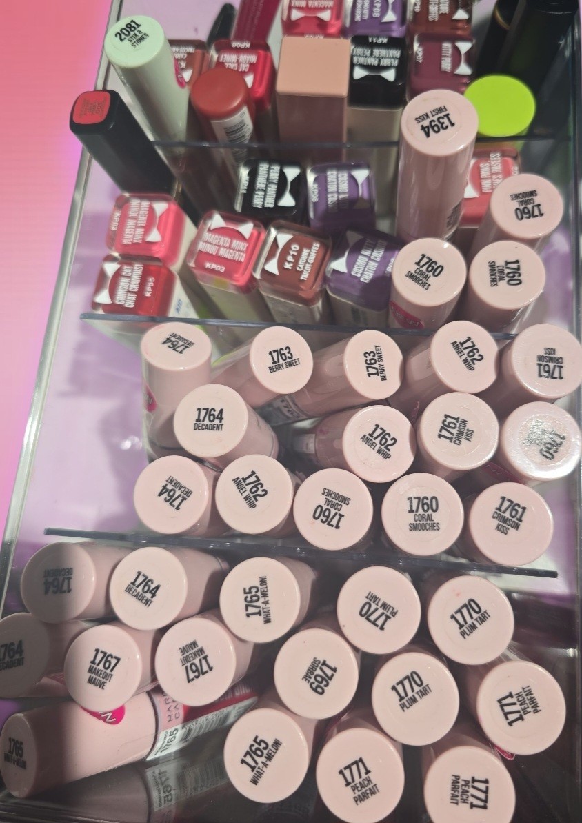 Wholesale MAKEUP LOT ~ 12 NEW COSMETIC ITEMS Gift Sets & Easter Basket Stuffers