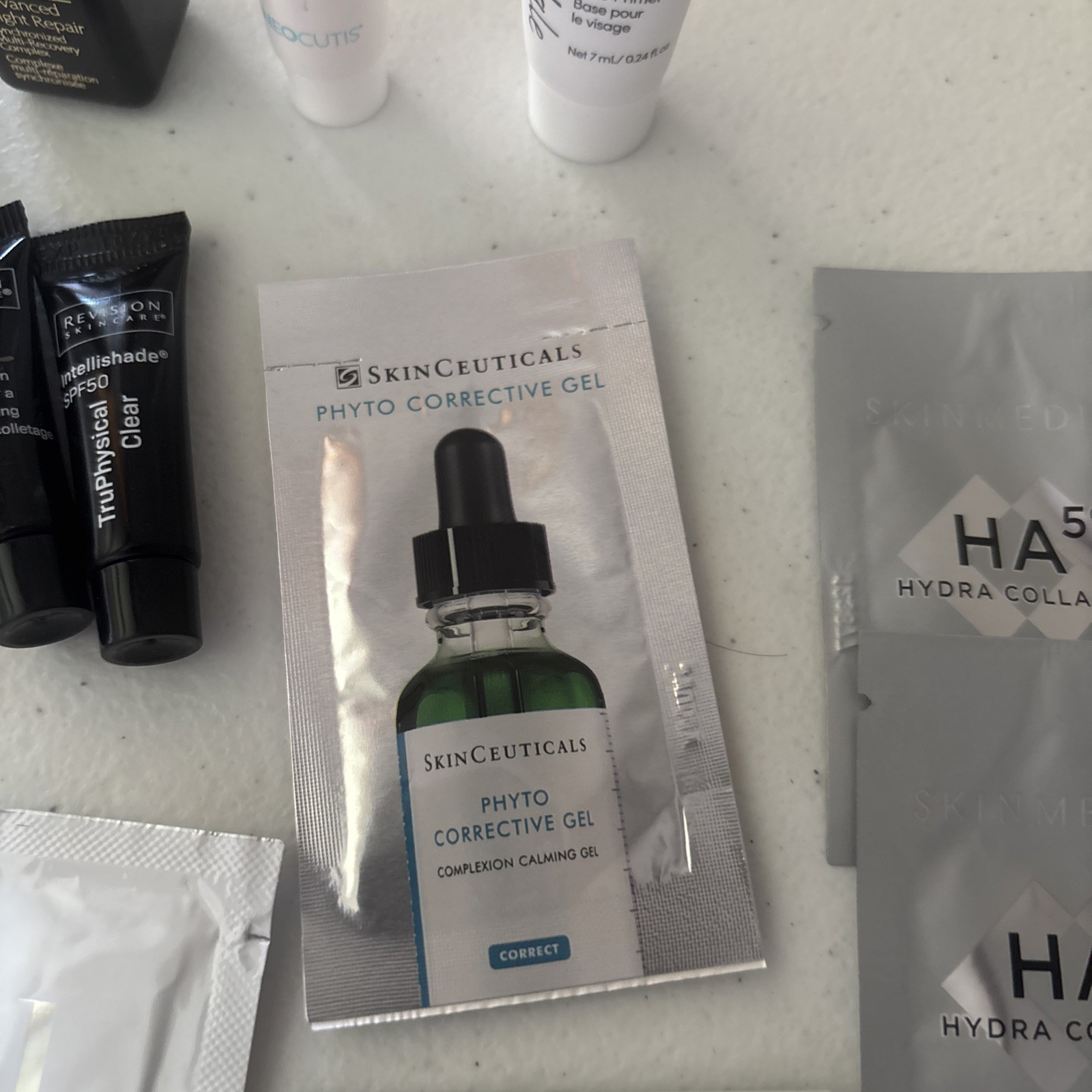 Lot of 16 Deluxe / Travel Size Hair, Skin Care, Makeup Beauty Product Samples