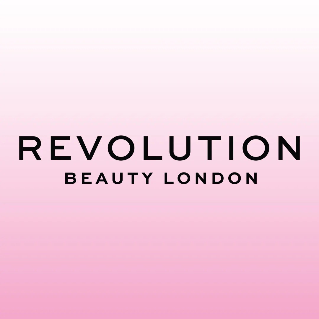 NEW Lot Of 50 Piece Revolution Makeup Bundle (Great for Makeup Artists)