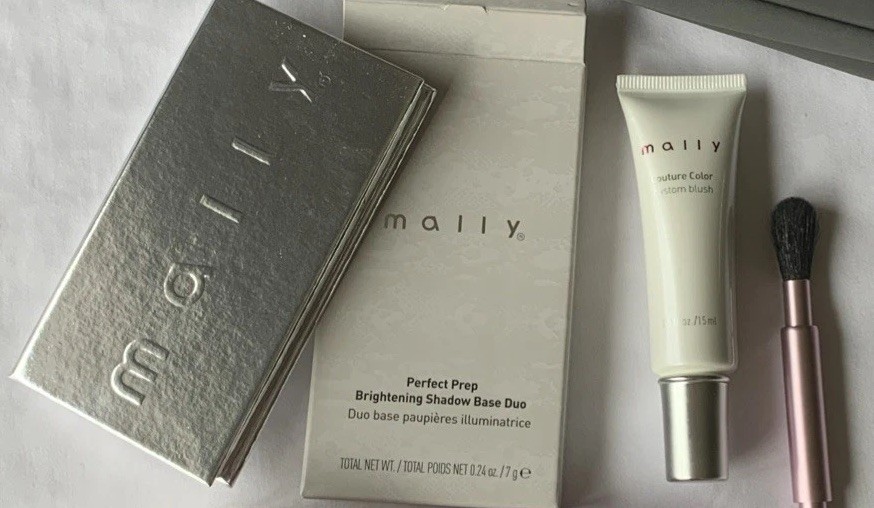 Mally Makeup Bundle! Poreless-ph Blush-Pdr-Eye Prep Duo-Brush & Makeup Bag-6pc