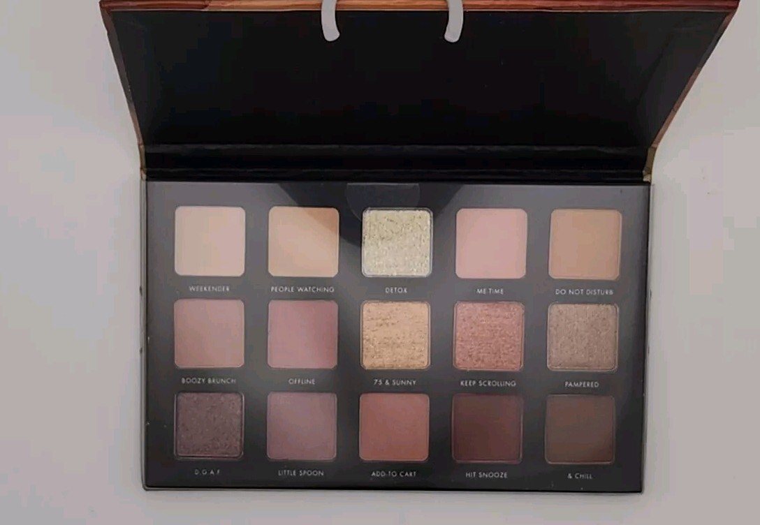 Milani Makeup 5 Item Lot Eyeshadow Palettes, Concealer, Waterproof Mascara