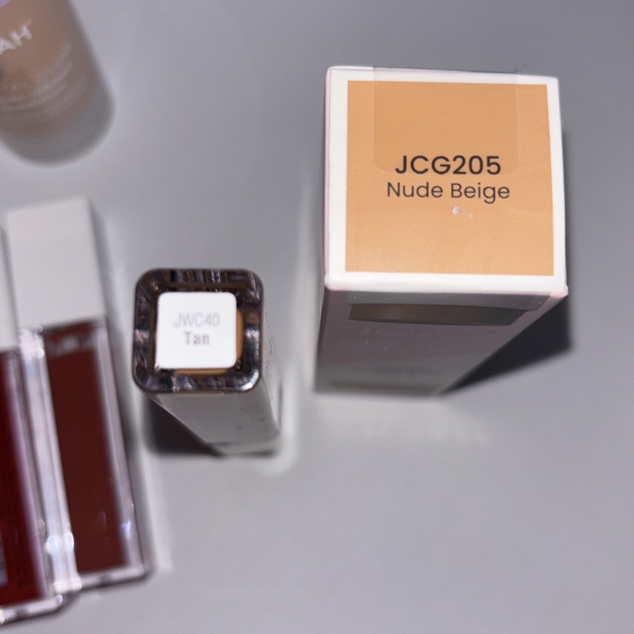 5 Piece JOAH Bundle – Lip Color, Foundation, Tinted Luminizer. See Description