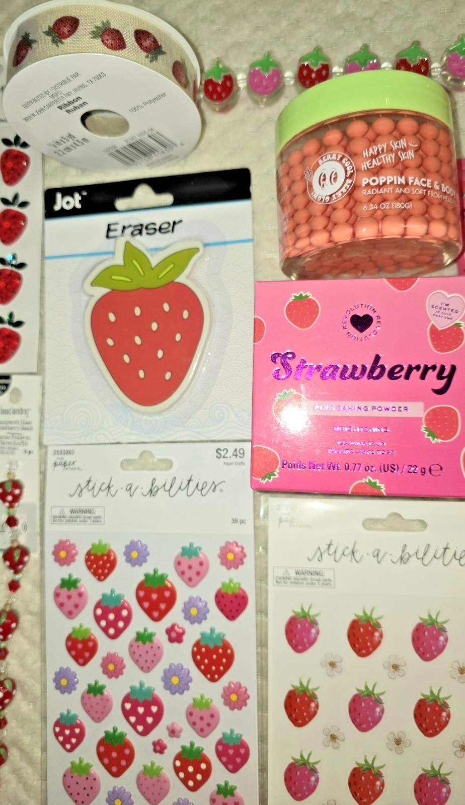 Strawberry Lovers 🍓 HUGE NEW GIFT LOT 30 Pcs Lip Gloss Balm Setting Powder
