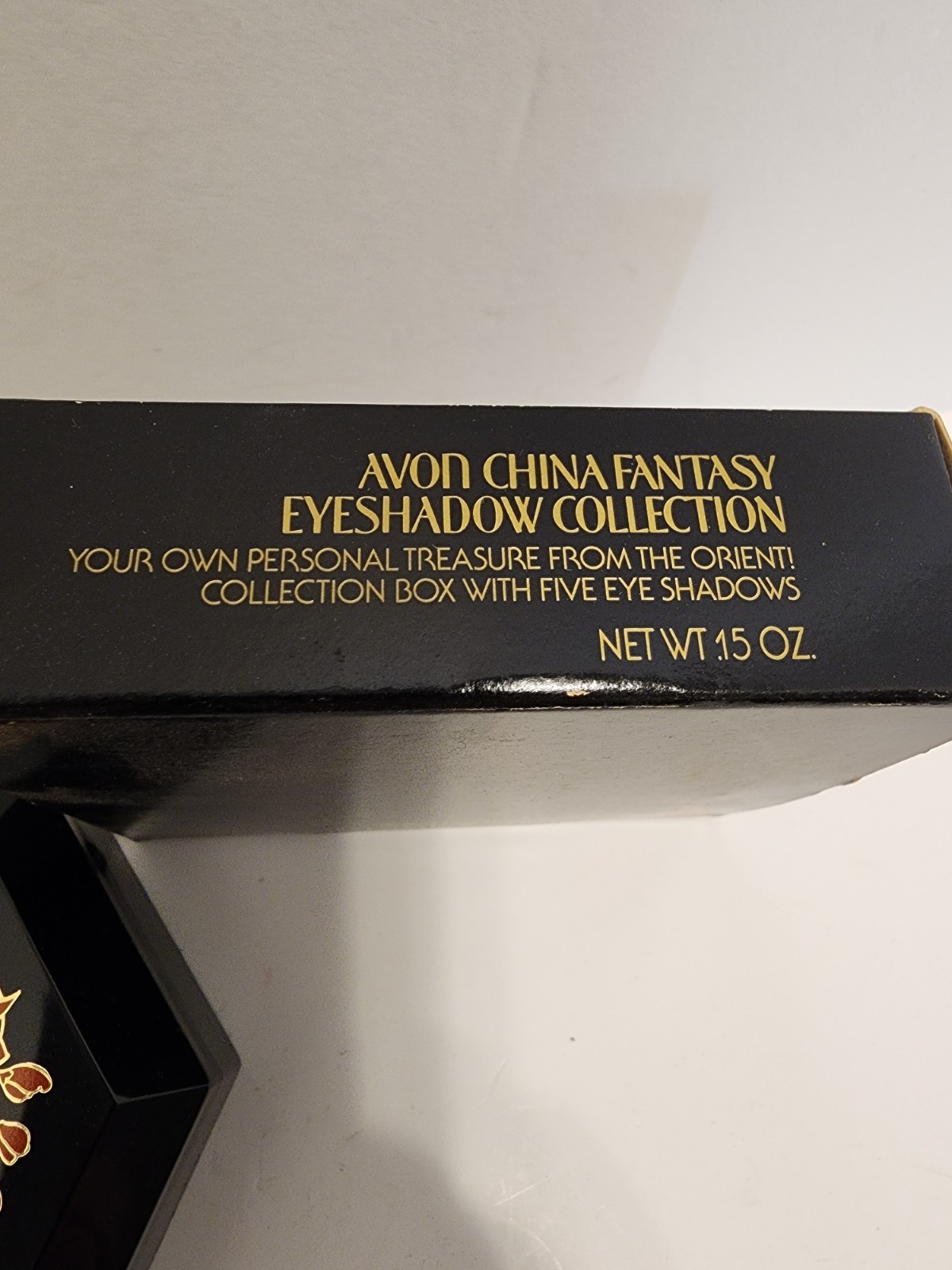 Vintage Avon China Fantasy Eyeshadow Collection New NOS New Old Stock 1982
