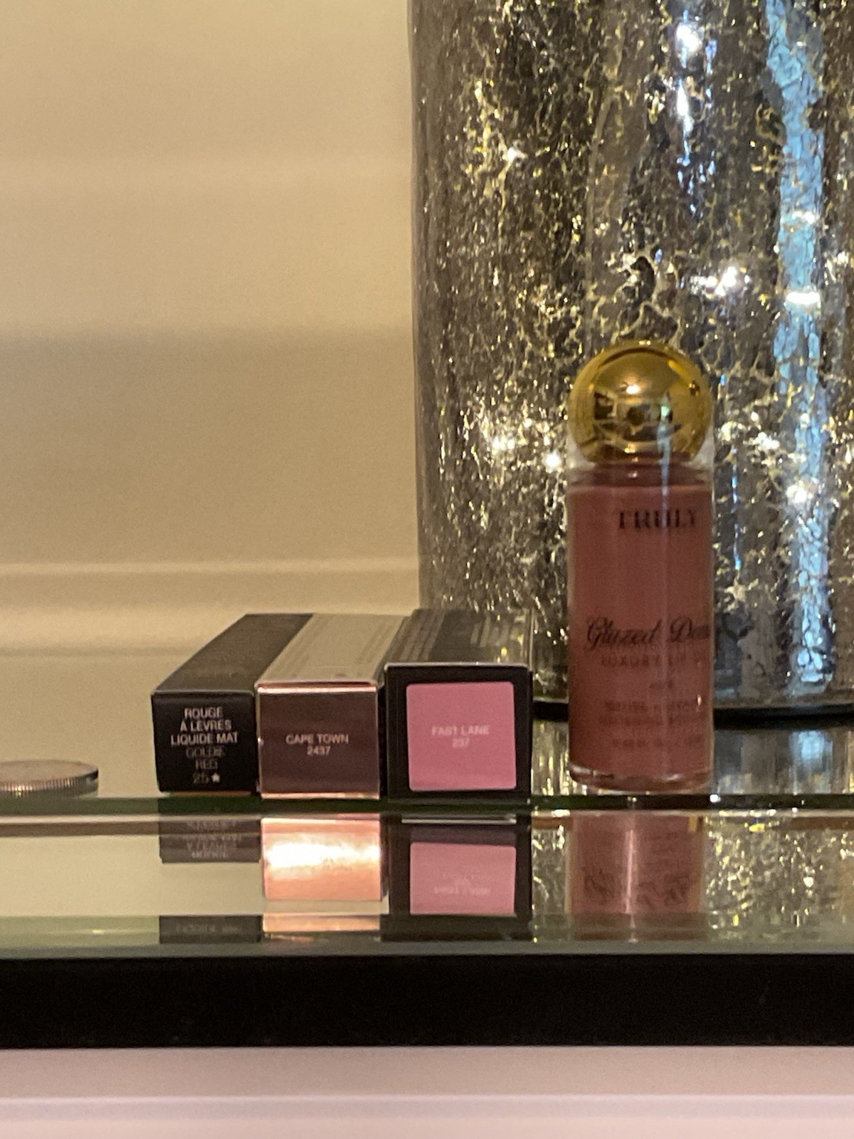 NARS Mixed Lot Lip Products – Glazed Donut Luxury Lip Oil, Cape Town, Fast Lane