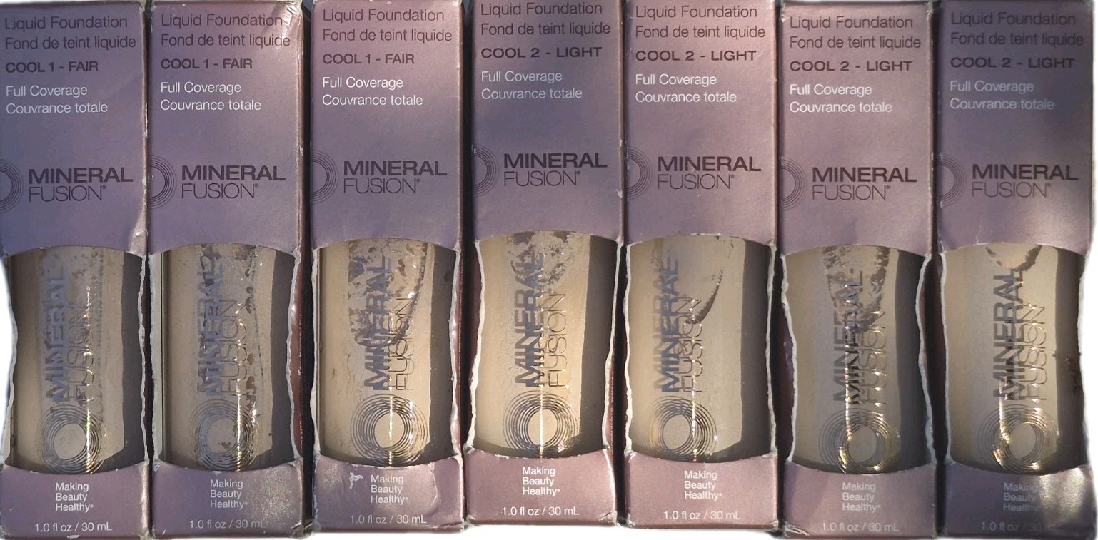 100 Pc Mineral Fusion Lot Foundation Mascara Lipstick Gloss Stain Blush Conceale