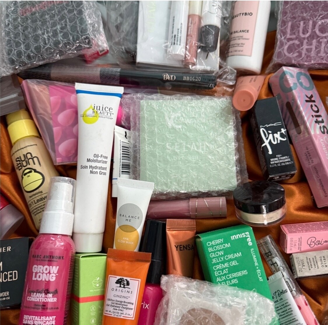 Beauty Mixed Mystery Box! Random 12 piece makeup, skin, hair, brushes, etc…