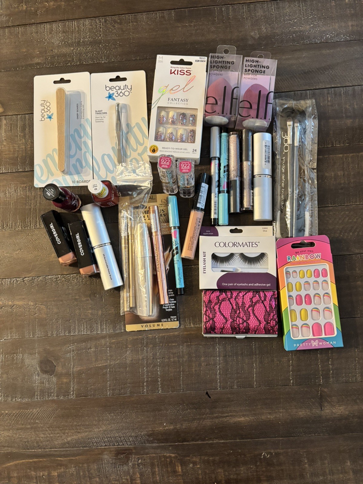 25 Assorted Full Size Mixed Makeup & Beauty Lot- As seen in photos- Box 609