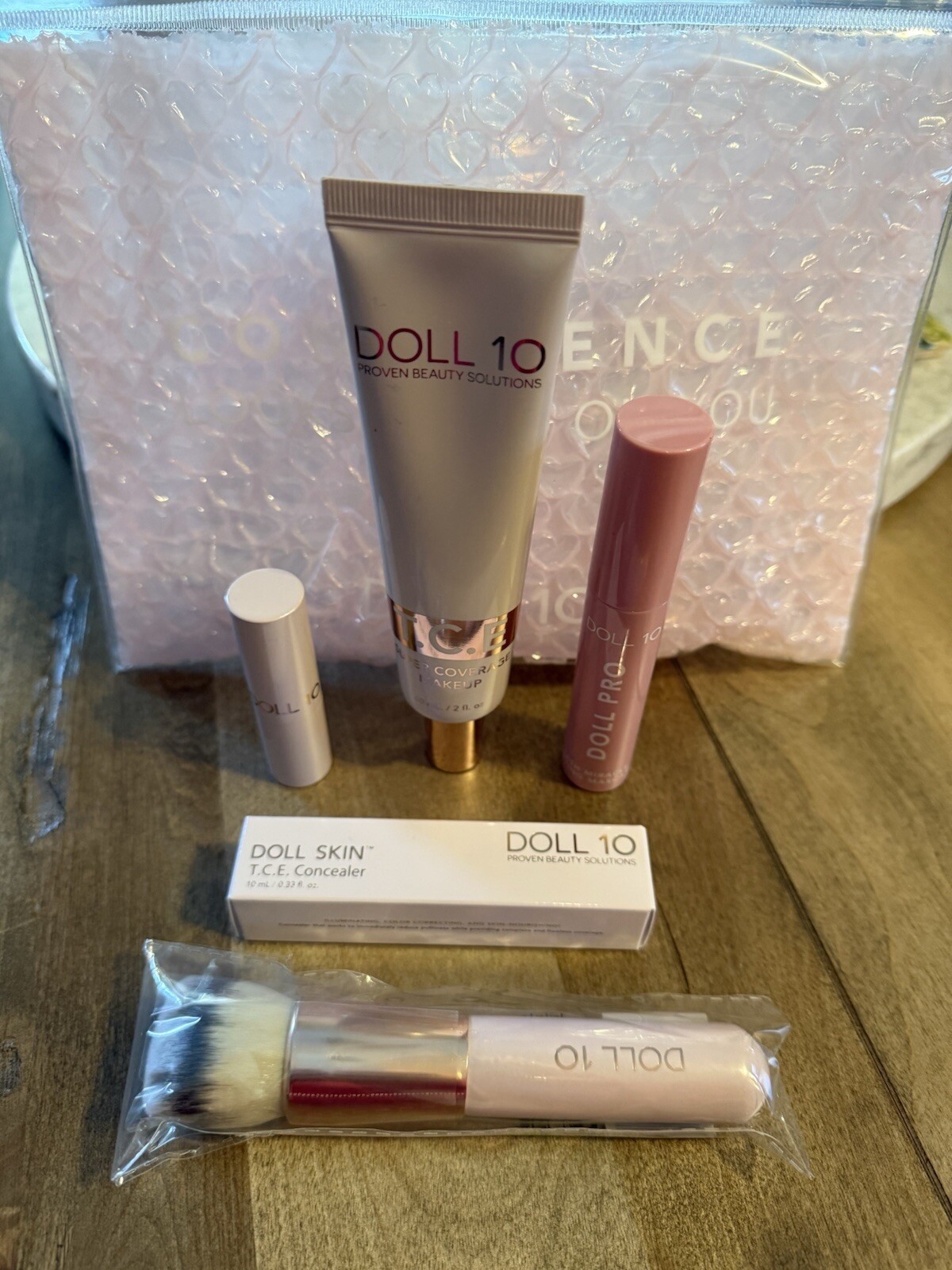 Doll 10 6 Piece T.C.E. Makeup Set In DEEP.
