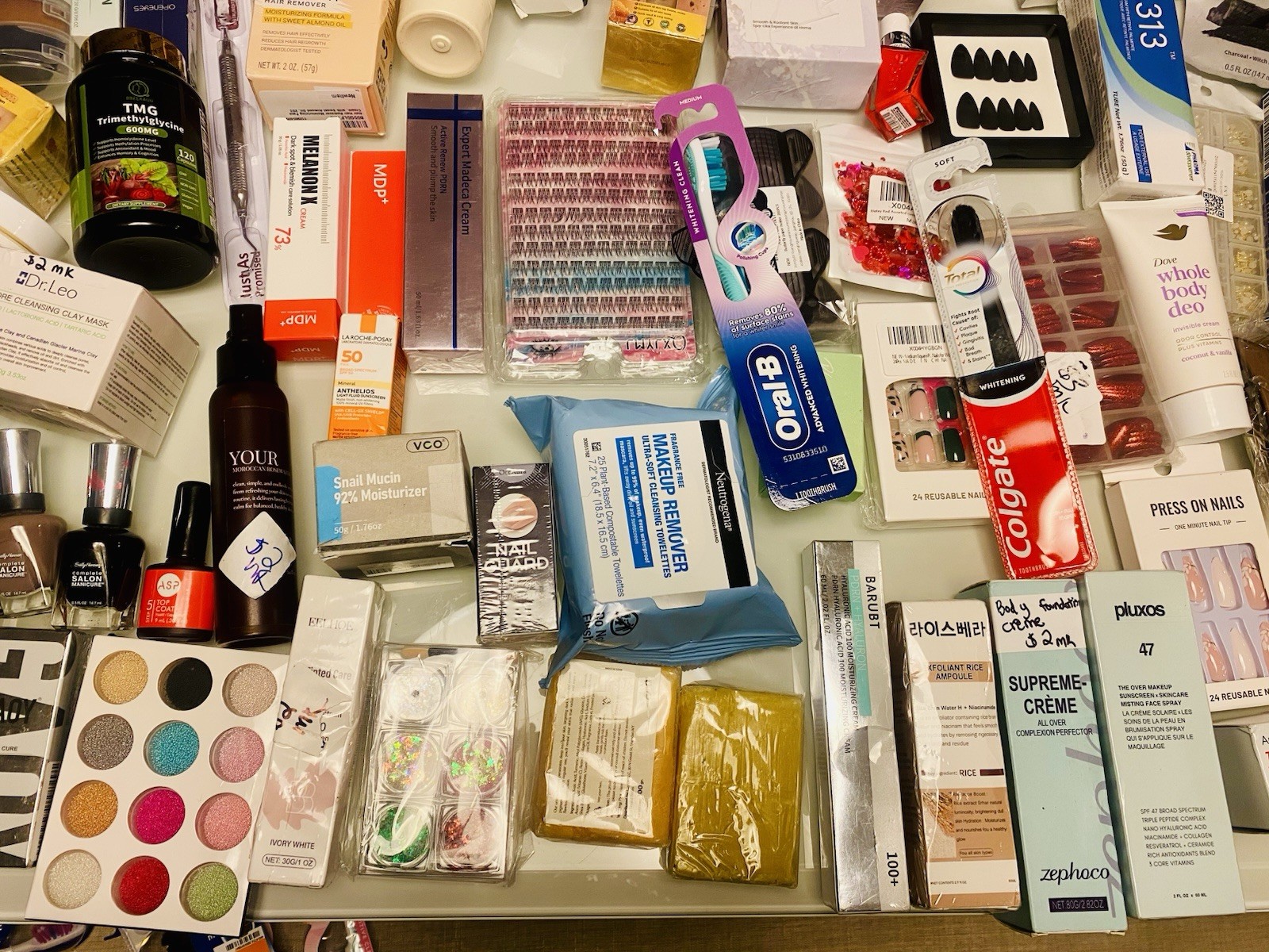 50 Piece Mixed Wholesale Beauty/ skincare Lot