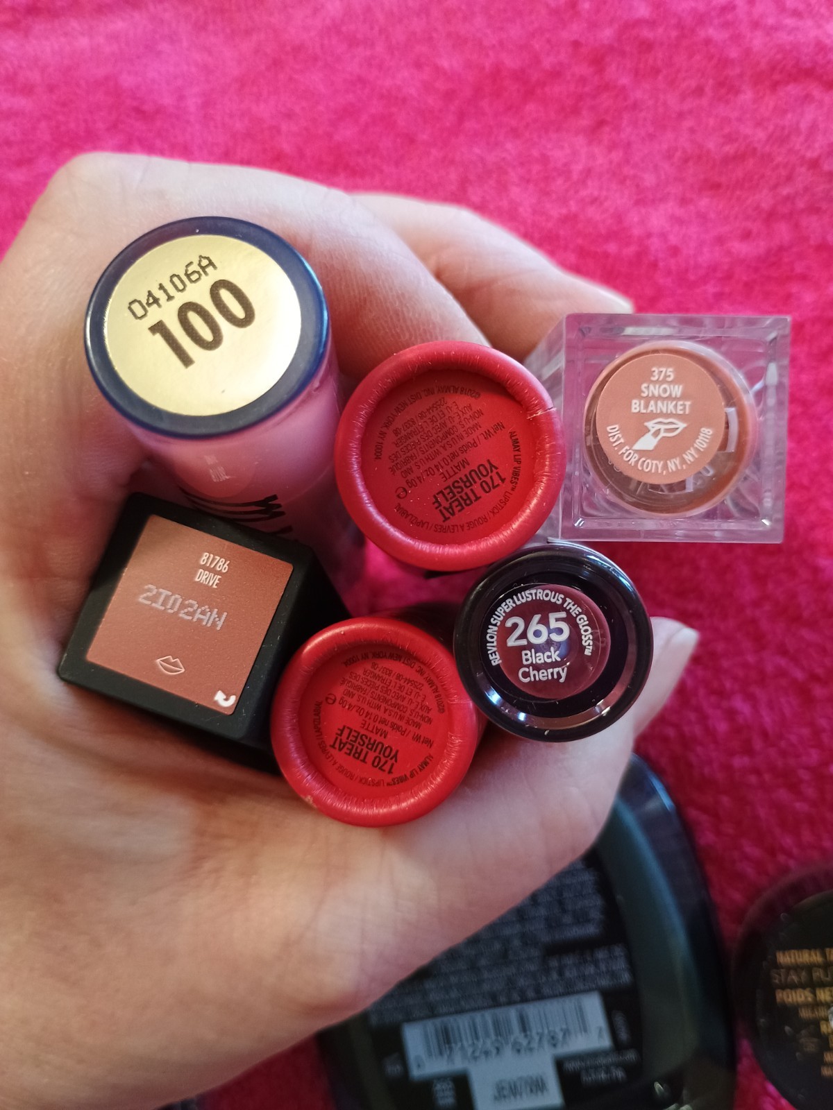 Makeup Bundle CoverGirl, L’Oreal, Maybelline, Almay, Rimmel – All NOT Sealed