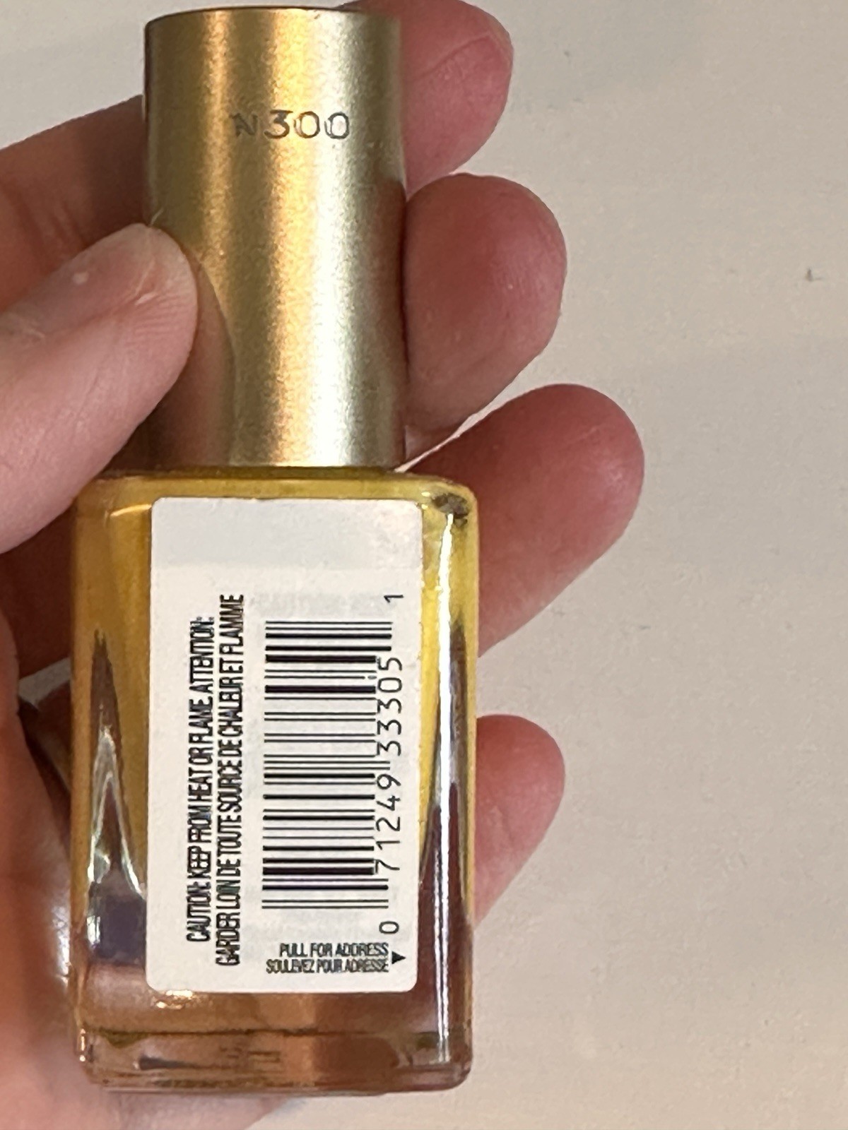 L’Oreal Cosmetics Lot Lip & Nail Matte-Caron Lipstick 800 Lemon Jolt Polish 802