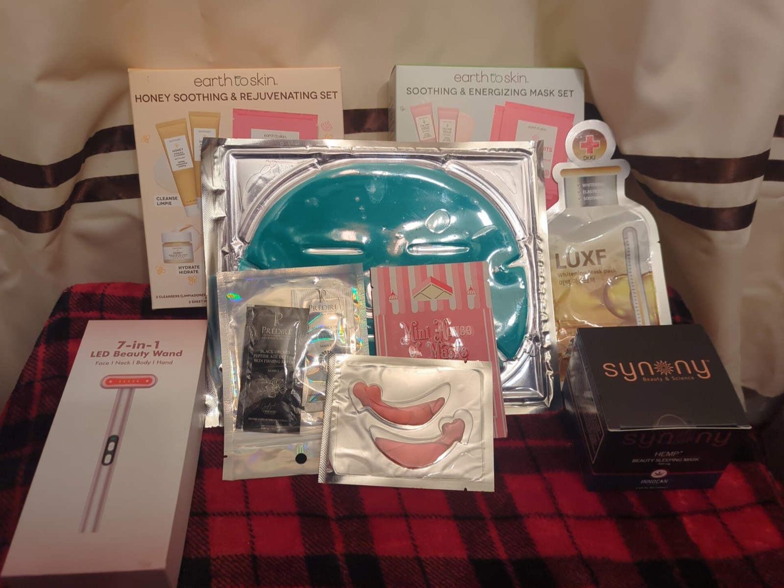 Luxury Skincare Beauty Bundle 10 Pieces Brand New In Box