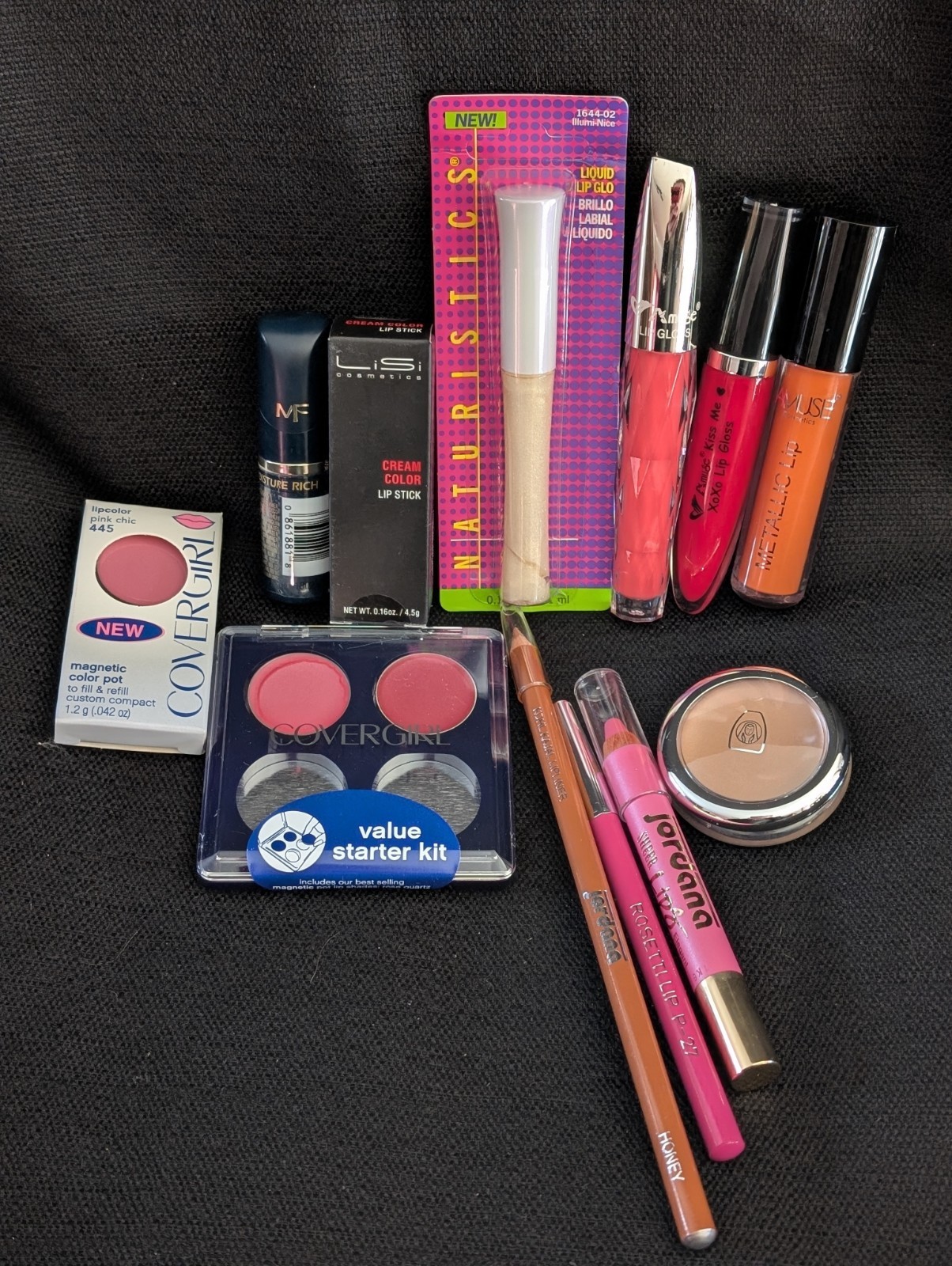 Assorted LIP MAKEUP BEAUTY Bundle Lot-12 PCS-New/VTG/Discontinued-Lot5