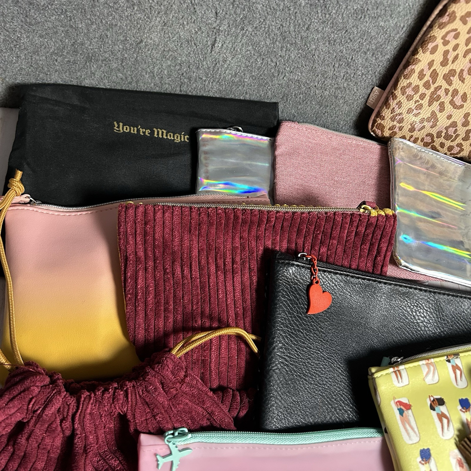 IPSY 16 Bag Lot Cheetah Leopard Velvet Red Yellow Green Pink Black Makeup #25