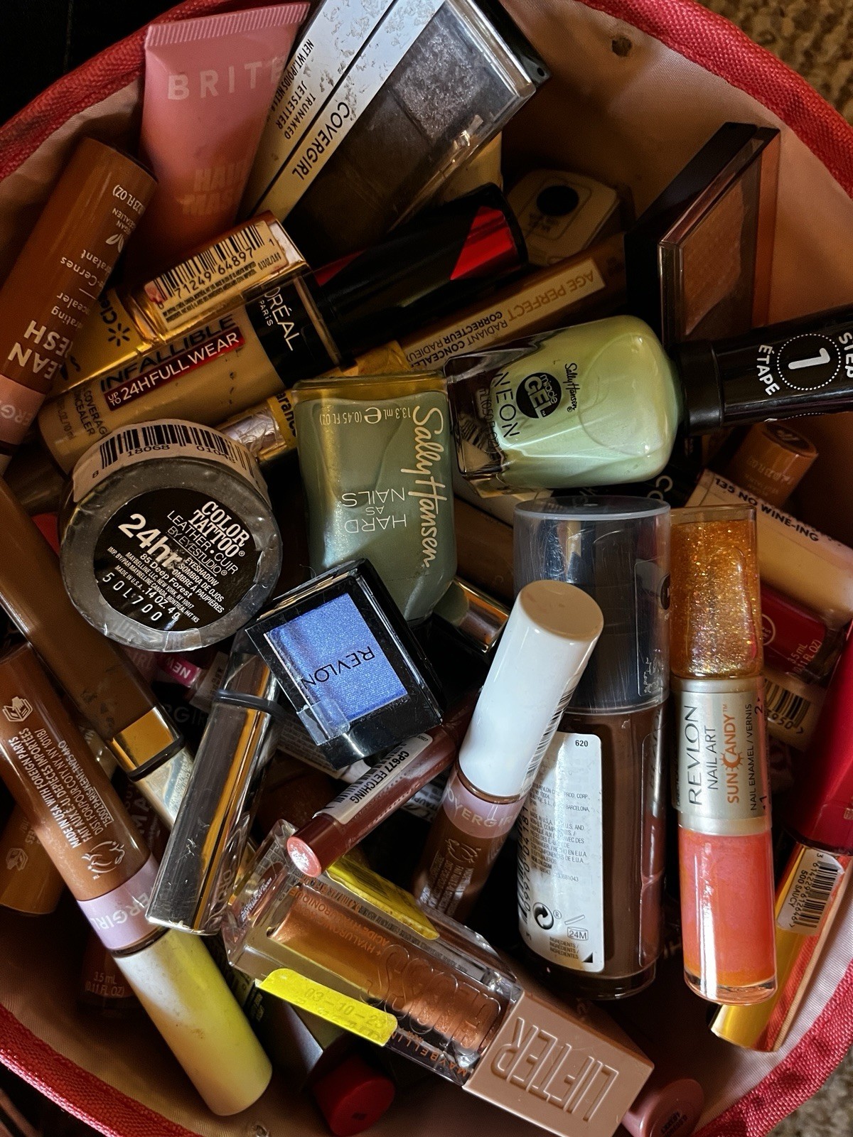50-Piece Wholesale Bulk Makeup Assorted Cosmetics/Nails/Hair/Skin Lot NEW