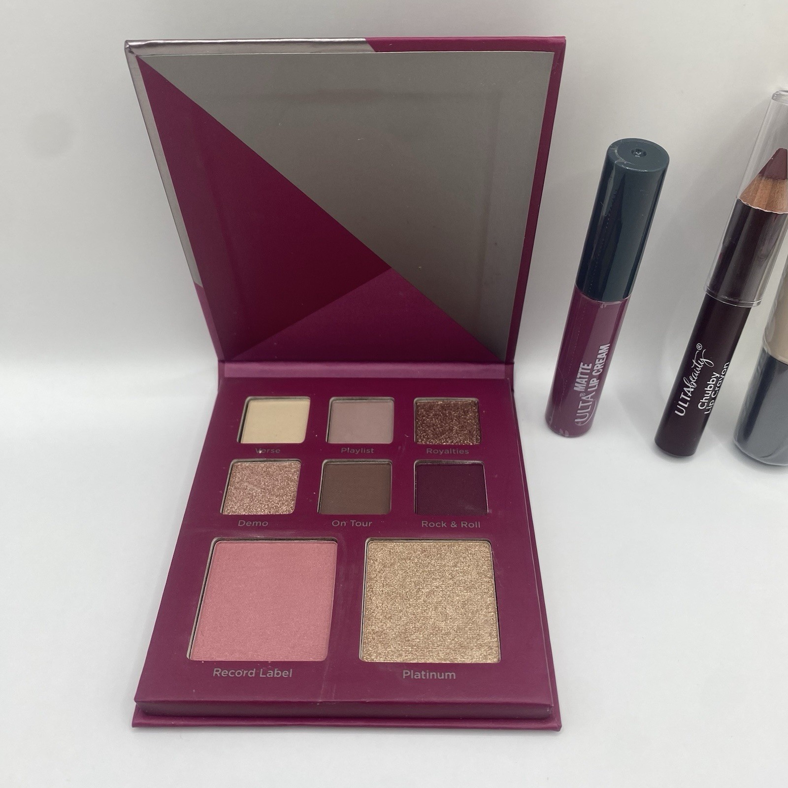 ULTA Beauty 4Pc Makeup Lot Face Palette Lip Cream Lip Crayon Eye Primer