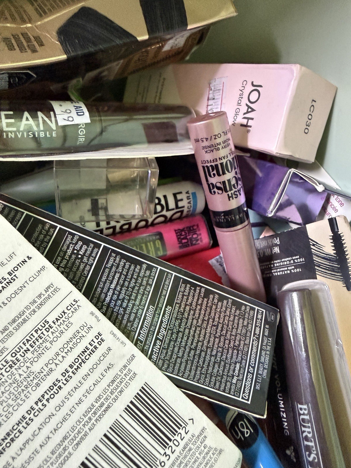 NEW Makeup, Health, Beauty Cosmetics Bundle Lot – 100 Pieces Assorted Wholesale