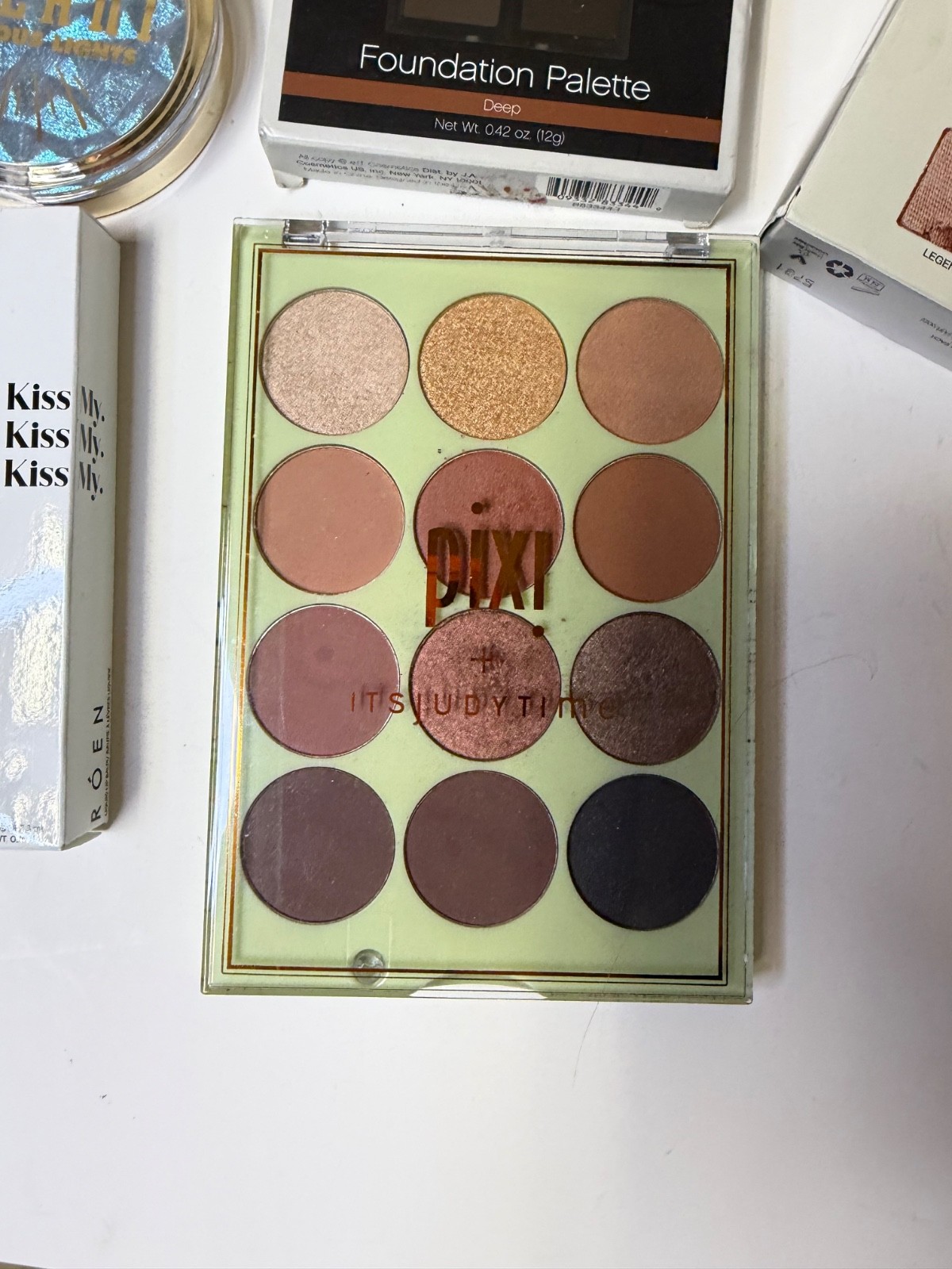 Large Makeup Bundle Lot Eyeshadow Palettes ColourPop PUR Lime Crime Pixi ELF & M