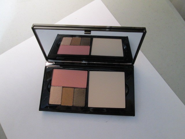 Mary Kay Mineral makeup lot in FILLED Perfect Pallette ~ IVORY 2, Shy Blush ++