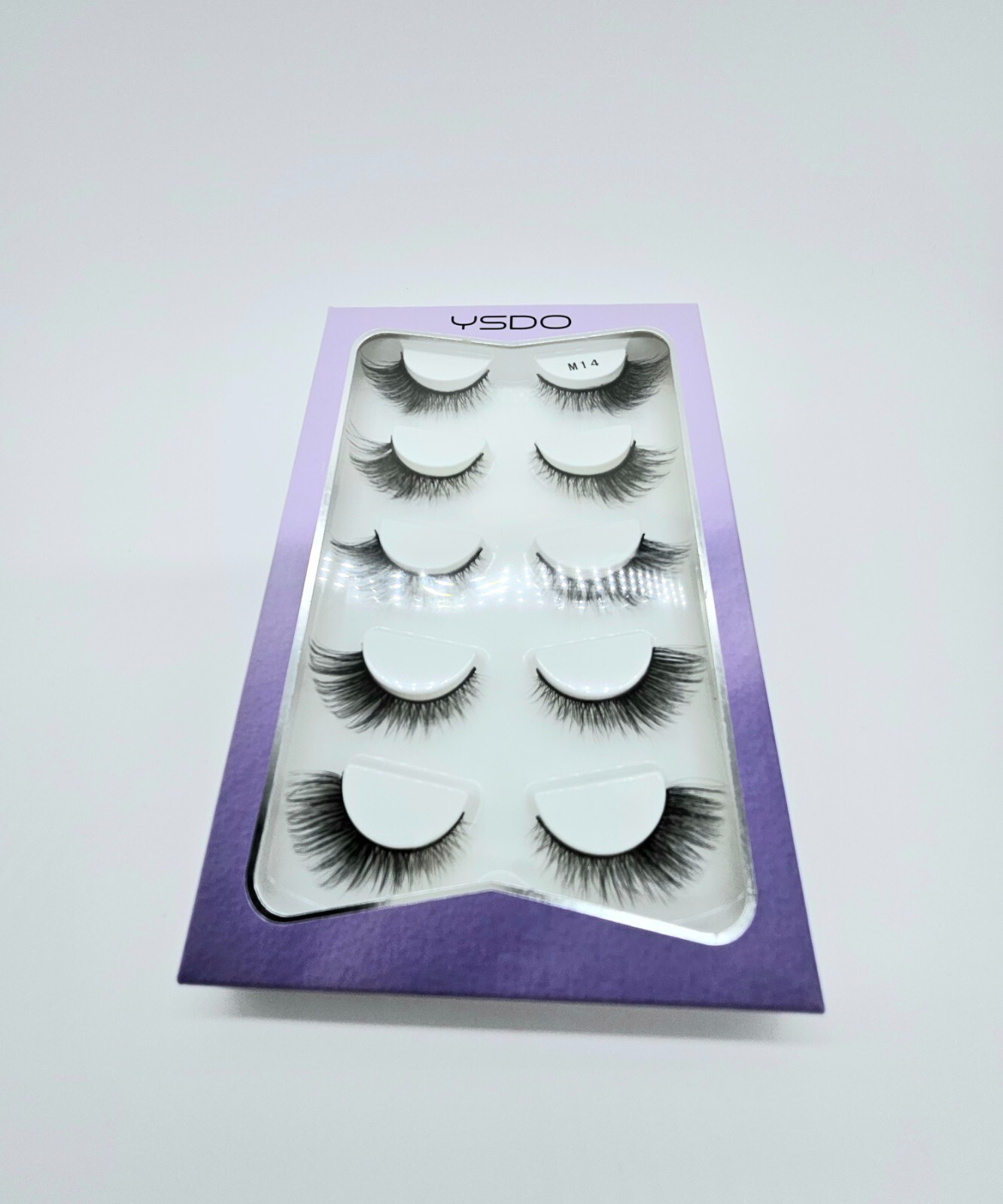 Beauty tools bundle with false eyelashes