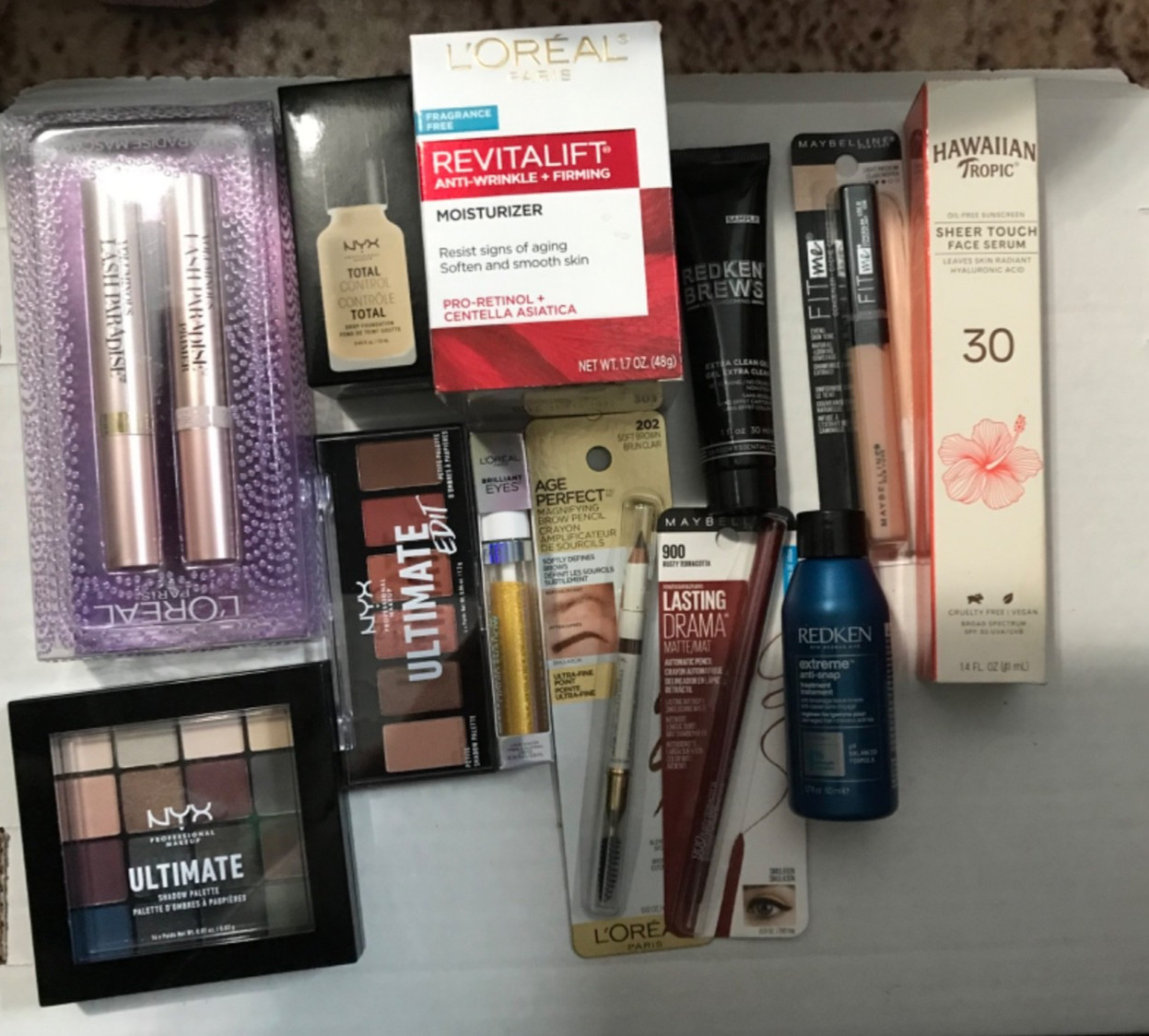 LOT MAKEUP MIXED BEAUTY LOTS FACE SKINCARE Complete Face Set 12 Items