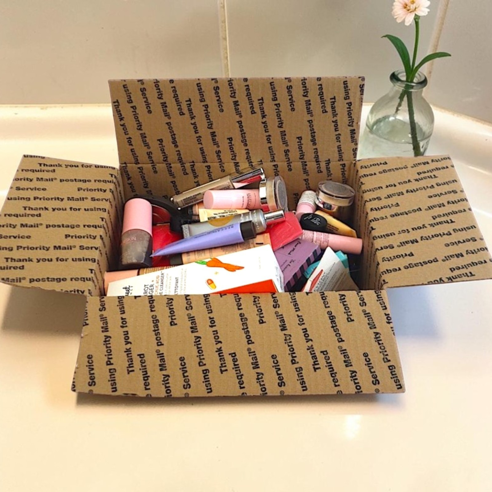 Mixed Makeup Beauty Cosmetics Lot Of 50 (#2) – BECCA, REVLON, DECORTE