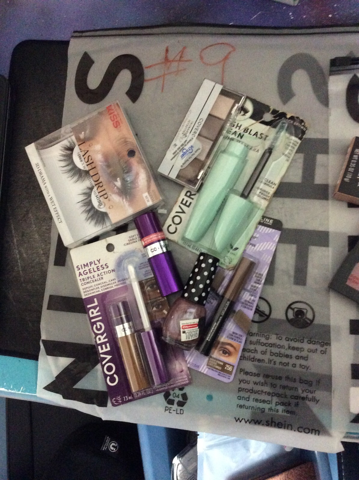 makeup-
