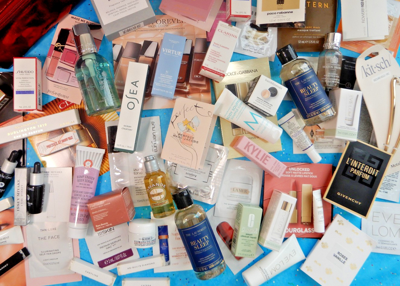 40pc High End Beauty Mixed Lot Makeup Skincare Perfume Haircare ~RANDOM MIX~