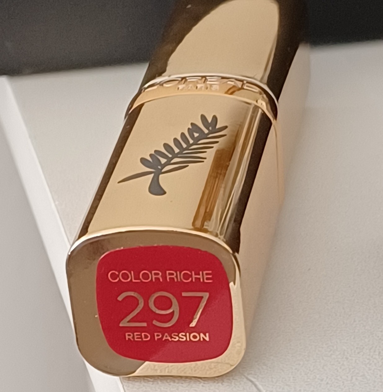 L’OREAL PARIS PANORAMA MASCARA COLOR RICHE 297 LIPSTICK 2024 FESTIVAL DE CANNES