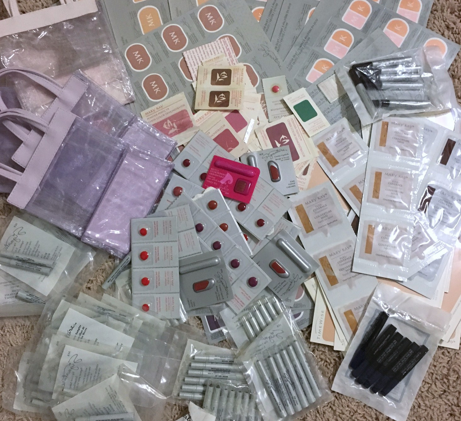 Lot of 50 Mary Kay Samples Eye Cheek Lipstick Makeup Foundation (Beige) + Bag