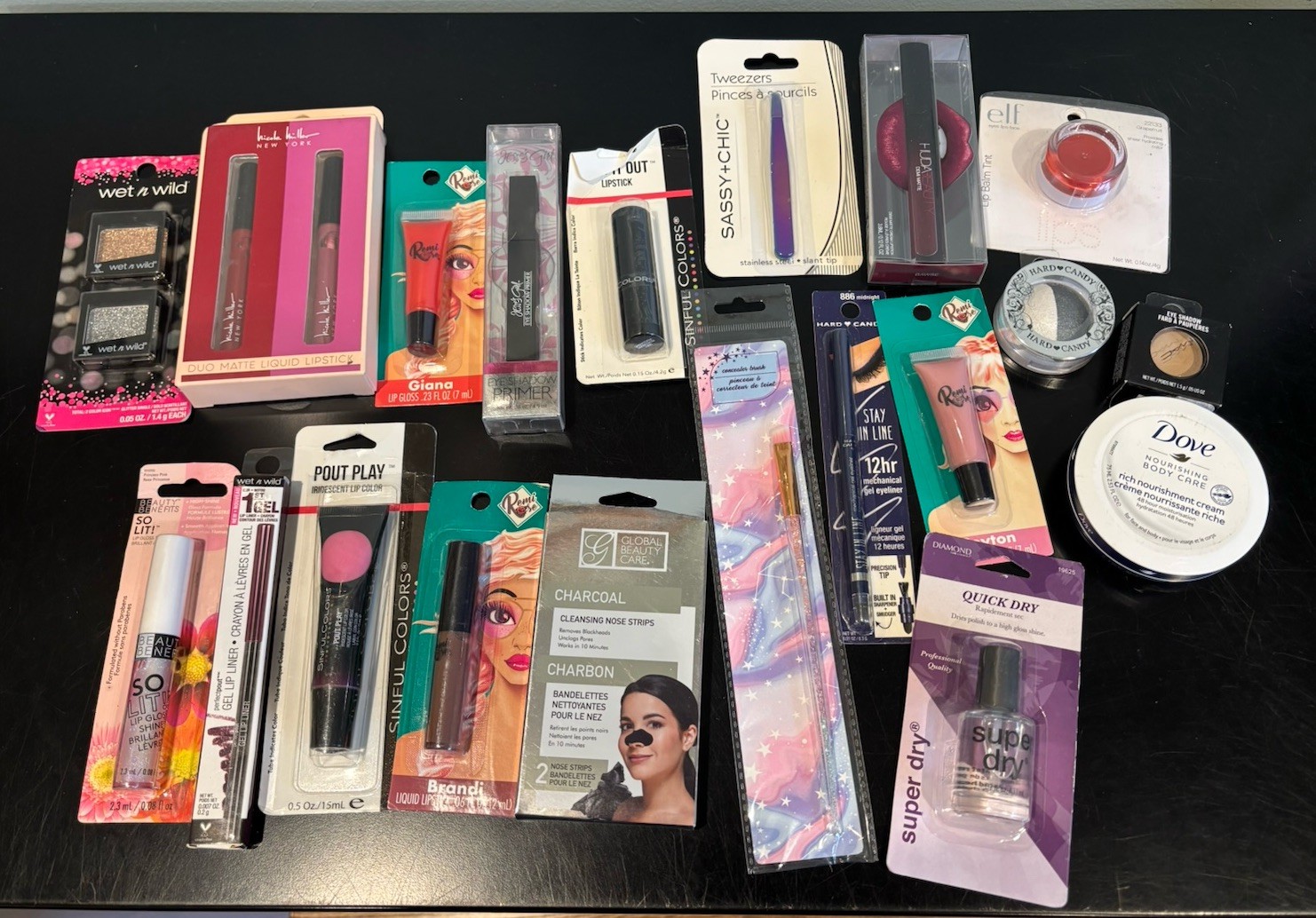 Lot Of 20 Assorted Cosmetic Pieces Remi Rose Hard Candy Dove Elf Wet N Wild Huda