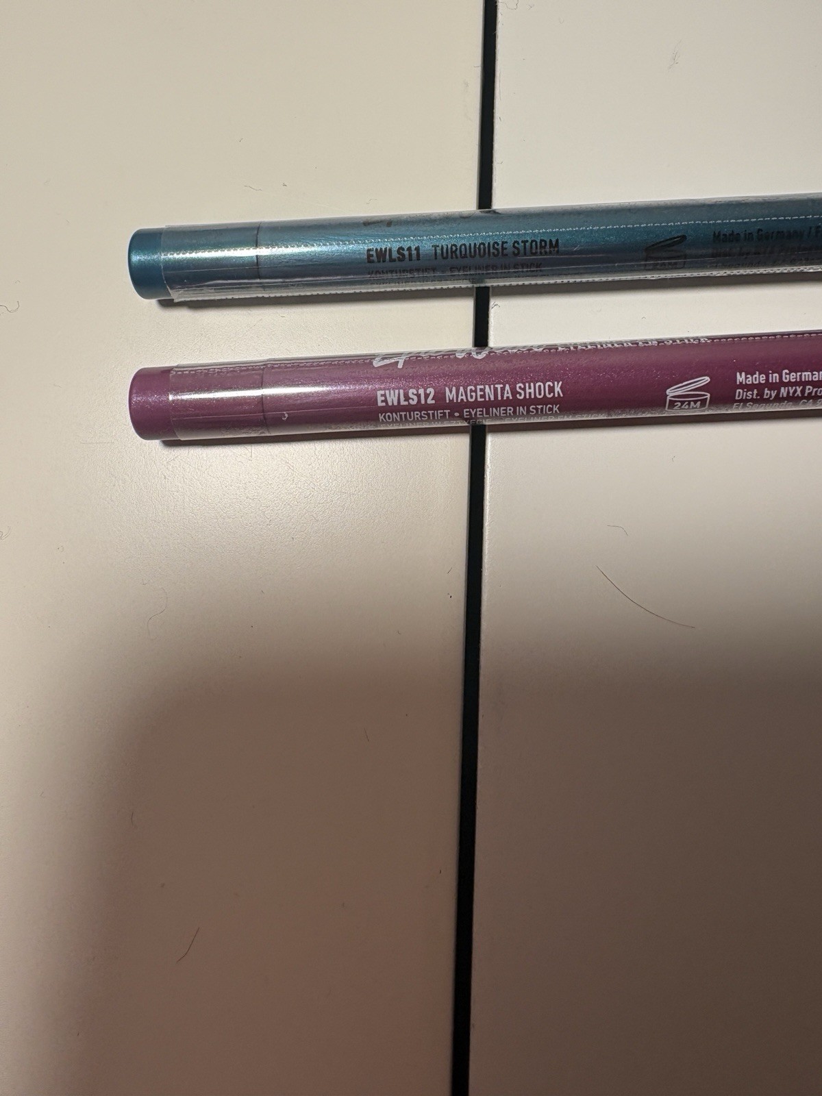 Assorted Makeup Lot SPF 30 Setting Mist, Stila Lipstick, Creme Shop Lashes