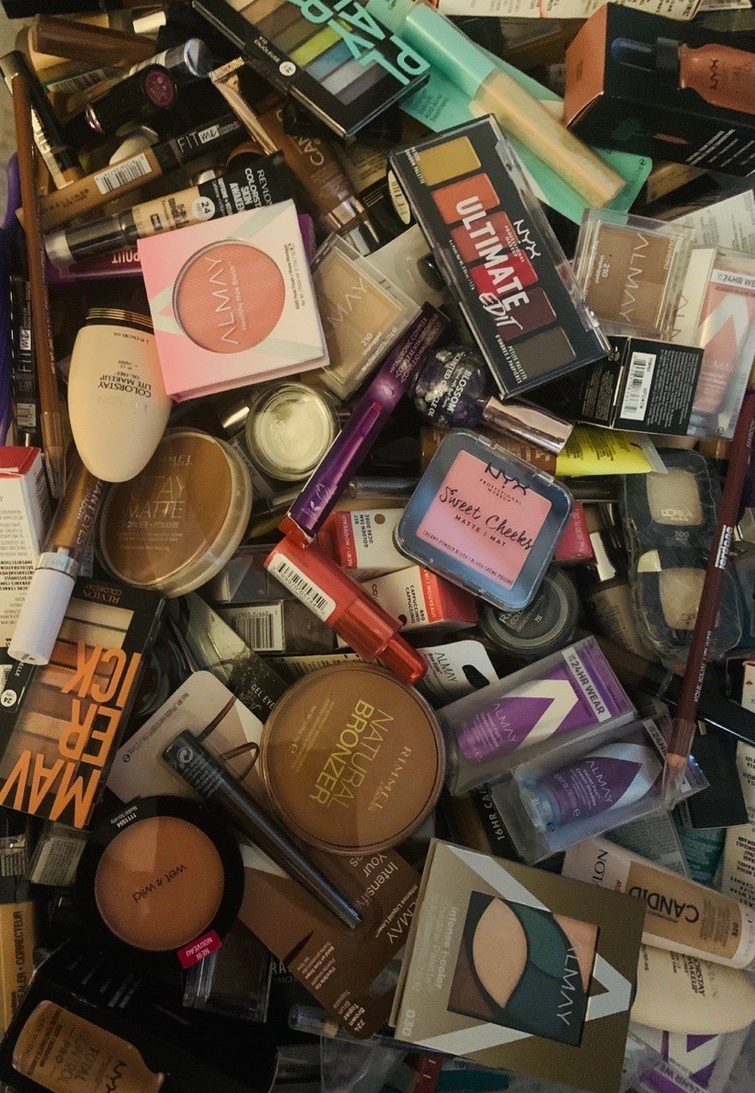 Wholesale Makeup Up Lot 10 Pieces